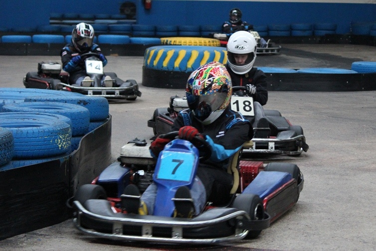 Indoor Kartfahren im KRC Schwabach